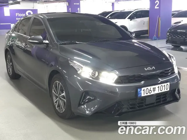 Фотография автомобиля — Kia K3 2nd Gen