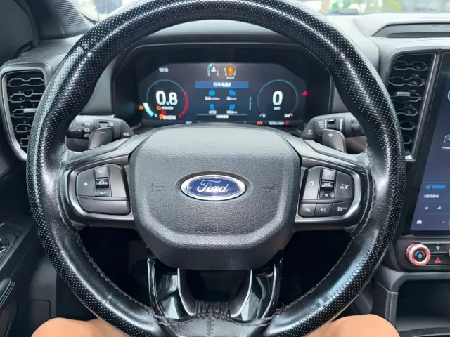 Ford Ranger — Фото автомобиля 5
