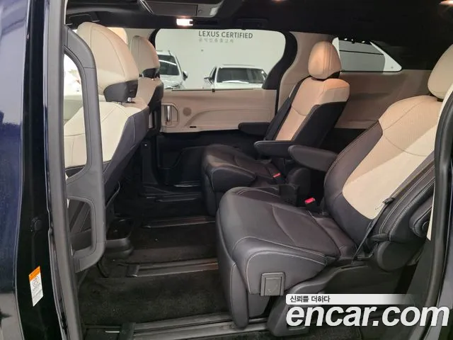 Toyota Sienna 4th Gen — Фото автомобиля 11