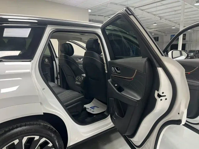 Chery Tiggo 9 — Фото автомобиля 12