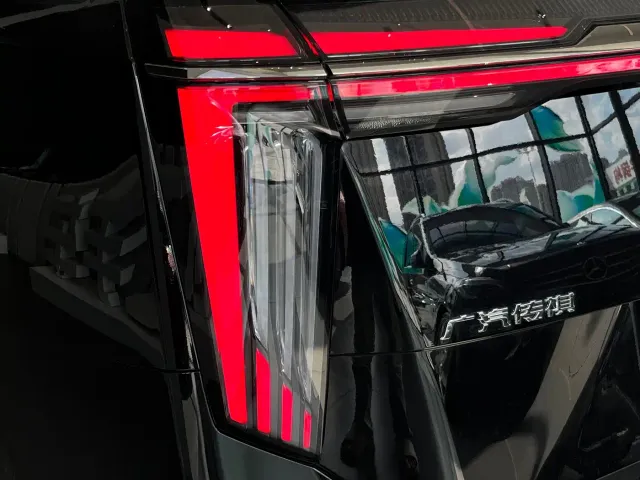 GAC Trumpchi M8 — Фото автомобиля 26