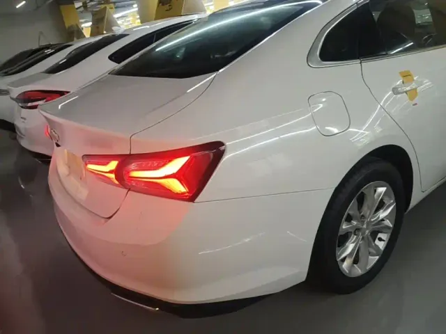 Chevrolet Malibu XL — Фото автомобиля 6