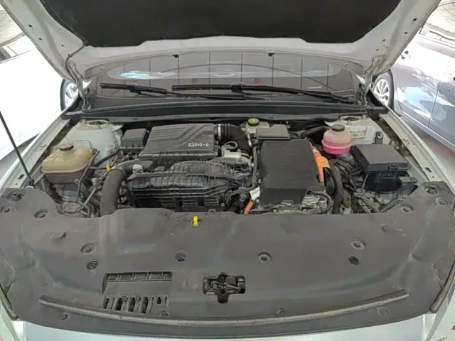 BYD Qin PLUS — Фото автомобиля 19