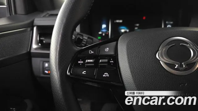 KG_Mobility_Ssangyong Rexton Новый Rexton Sport Khan Дизель 2.2 4WD — Фото автомобиля 17