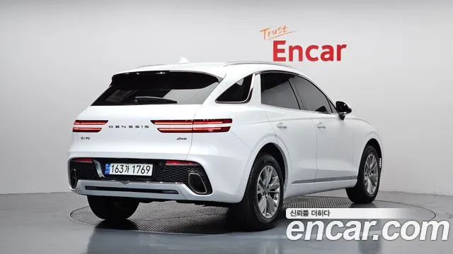 Genesis GV70 2.5T Бензин AWD — Фото автомобиля 2