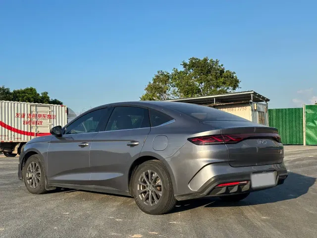 BYD Qin L — Фото автомобиля 5