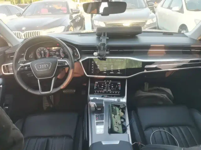 Audi A6L — Фото автомобиля 9