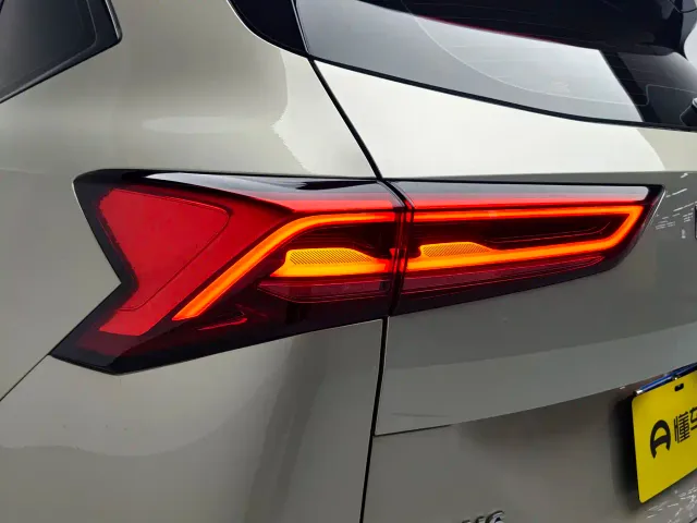 Haval H6 — Фото автомобиля 10