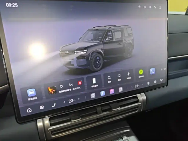 BYD FangChengBao Titanium 7 — Фото автомобиля 12