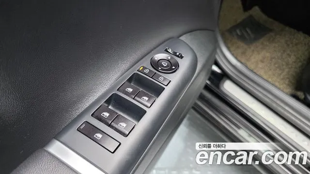 Hyundai Grandeur Grandeur (GN7) — Фото автомобиля 19