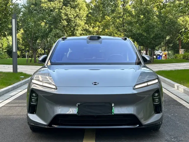 Nio ET5 Touring — Фото автомобиля 2