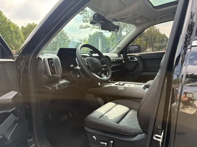 Haval Big Dog — Фото автомобиля 4