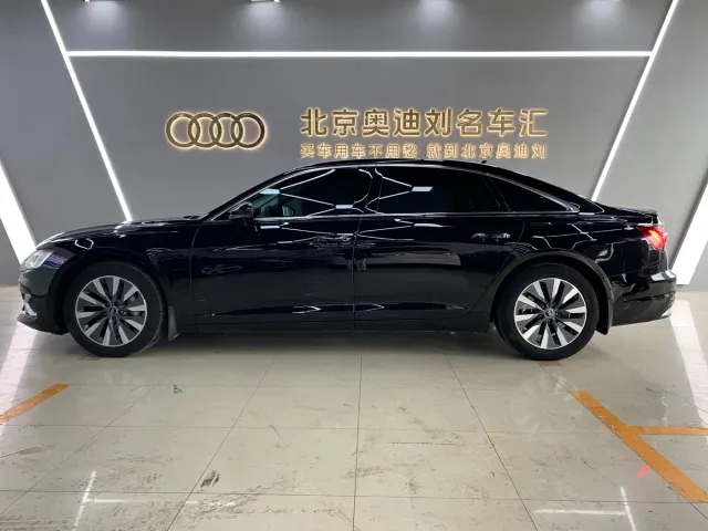 Audi A6L — Фото автомобиля 4