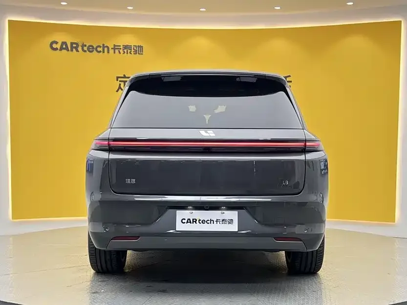 Li Auto Li L8 2025 Ultra Smart Renewal Edition — Фото автомобиля 6