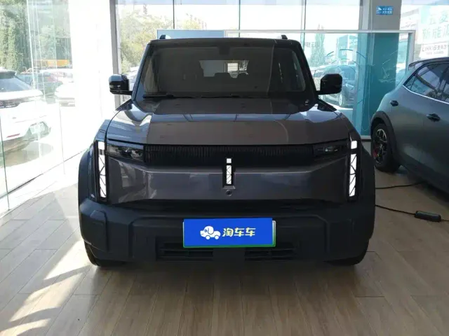 iCAR 03 — Фото автомобиля 2