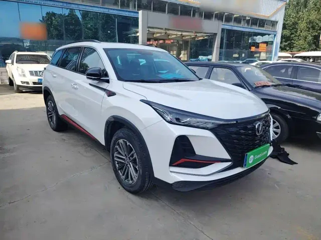Changan CS75 Plus — Фото автомобиля 21