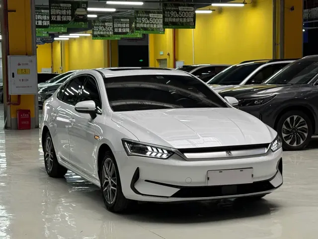 BYD Qin PLUS — Фото автомобиля 3