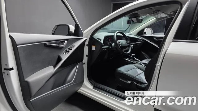 Kia Niro The All New Niro Trendy — Фото автомобиля 10