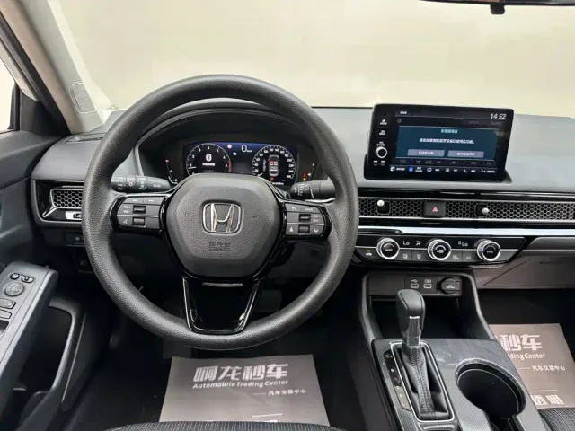 Honda Civic — Фото автомобиля 8