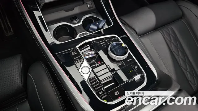 BMW X5 — Фото автомобиля 7