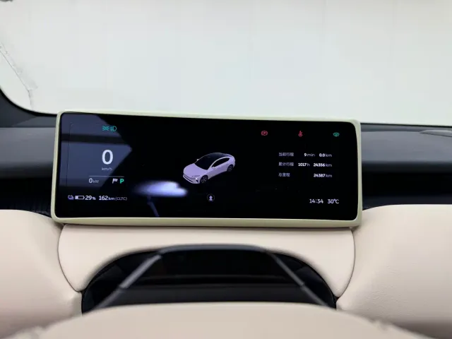 Nio ET5 — Фото автомобиля 19