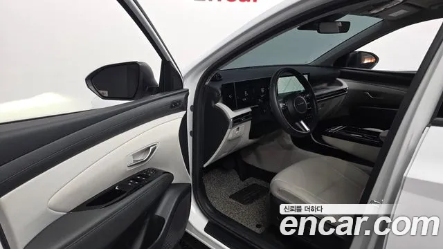 Hyundai Tucson NX4 — Фото автомобиля 15