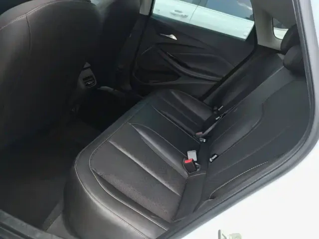 Buick Verano — Фото автомобиля 16