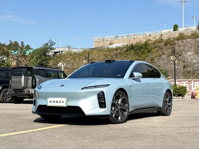 Фотография автомобиля — Nio ET5