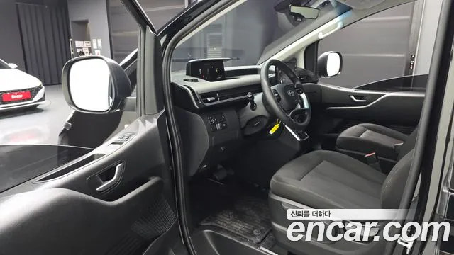 Hyundai Staria — Фото автомобиля 10