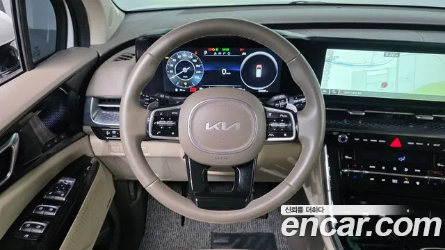 Kia Carnival Generation 4 — Фото автомобиля 18