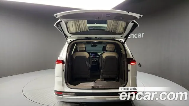 Kia Canival Carnival 4 поколение Бензин 9 мест Hi-Limousine — Фото автомобиля 20