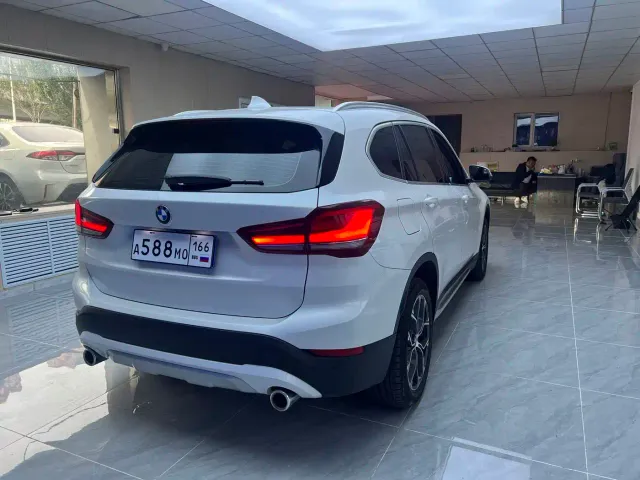 BMW X1 — Фото автомобиля 6