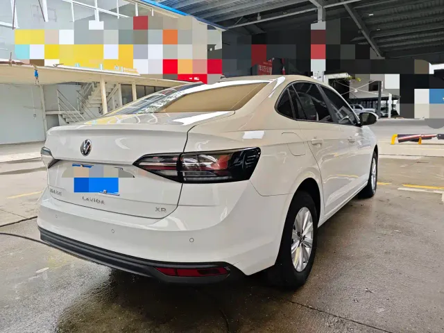 Volkswagen Lavida — Фото автомобиля 7