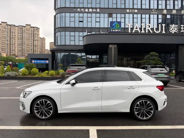 Audi A3 — Фото автомобиля 4