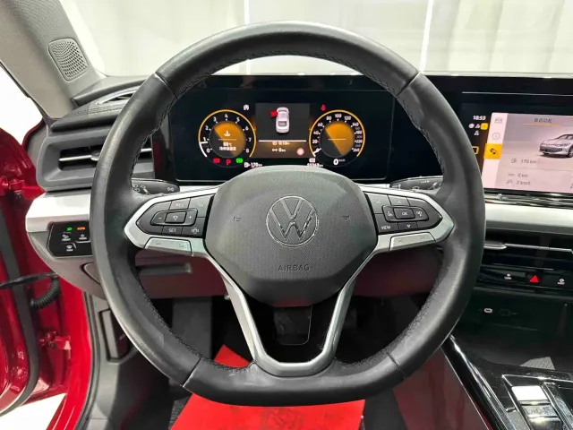 Volkswagen Lamando — Фото автомобиля 8