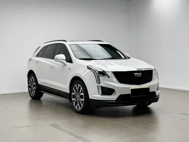 Cadillac XT5 — Фото автомобиля 3