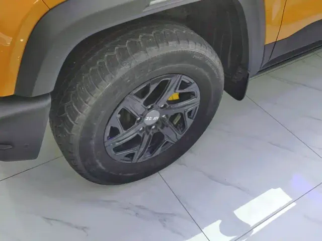 BAIC BJ40 — Фото автомобиля 22