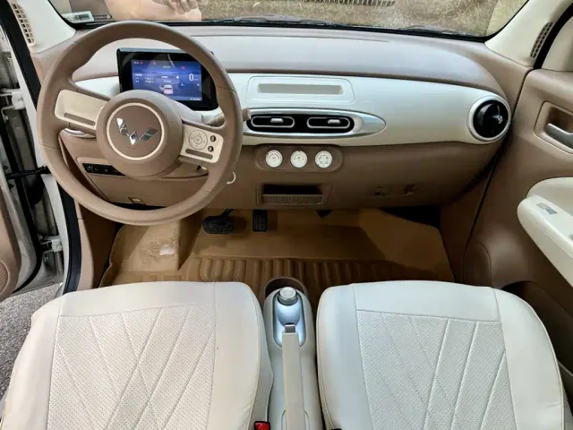 Wuling Hongguang Mini EV — Фото автомобиля 11