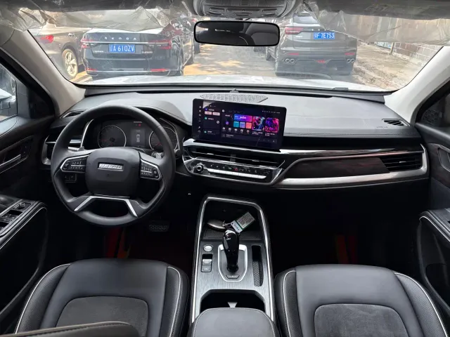 Haval H6 — Фото автомобиля 11