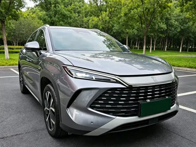BYD Song L DM-i — Фото автомобиля 3