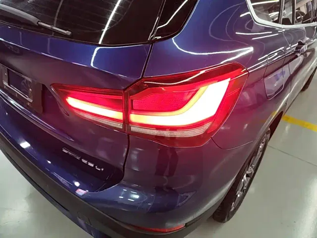 BMW X1 — Фото автомобиля 7