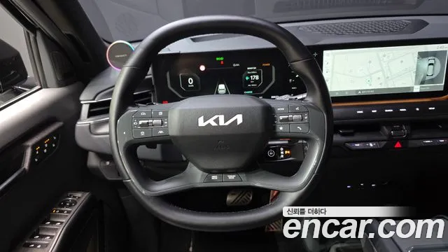 Kia EV9 — Фото автомобиля 13