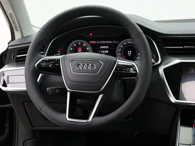 Audi A6L — Фото автомобиля 12