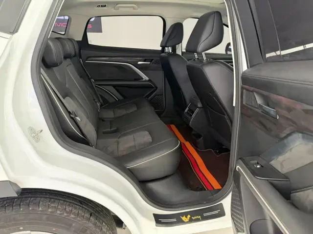 Haval H6 — Фото автомобиля 16