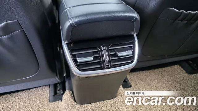 Hyundai Grandeur Новый Grandeur IG 3.0 LPi (Для проката) — Фото автомобиля 19