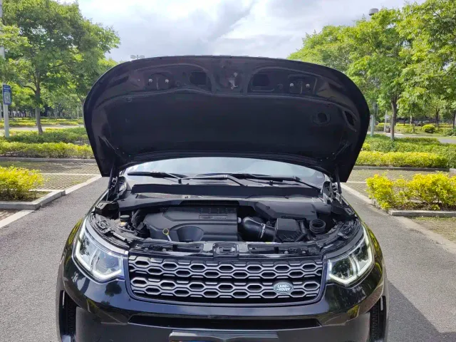 Land Rover Discovery Sport — Фото автомобиля 13