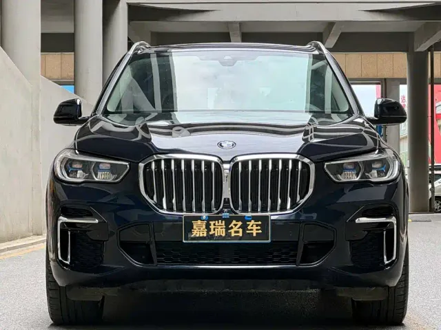 BMW X5 — Фото автомобиля 2