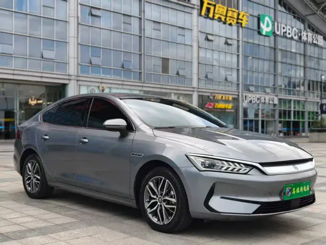BYD Qin PLUS — Фото автомобиля 3