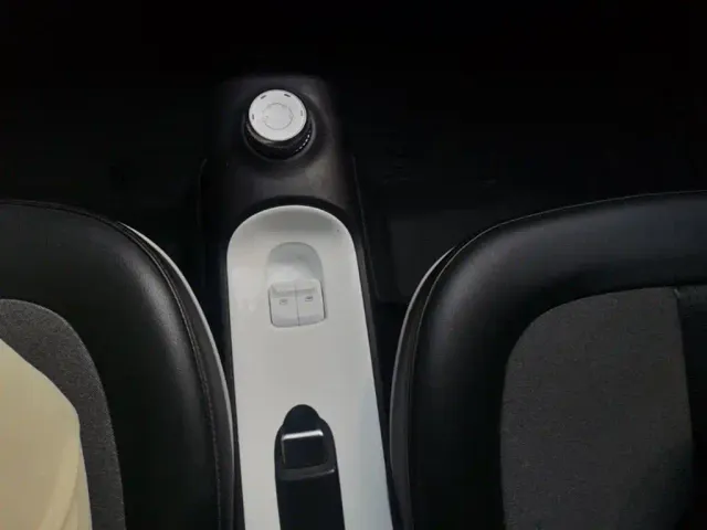 Wuling Hongguang Mini EV — Фото автомобиля 13
