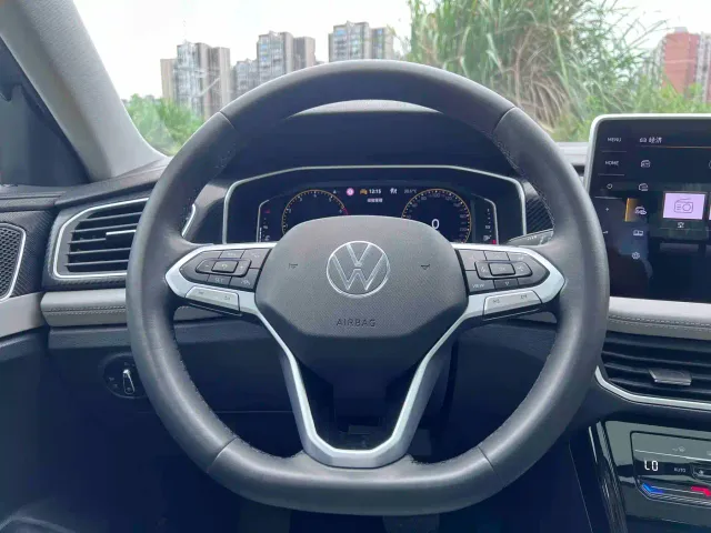 Volkswagen Tayron 2023 300TSI 2WD Luxury Plus Advanced Edition — Фото автомобиля 9
